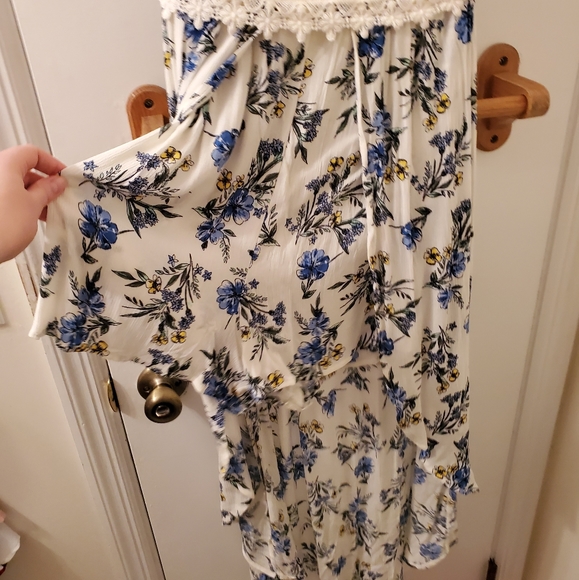 Floral Jumper with Maxi Back - Picture 3 of 5